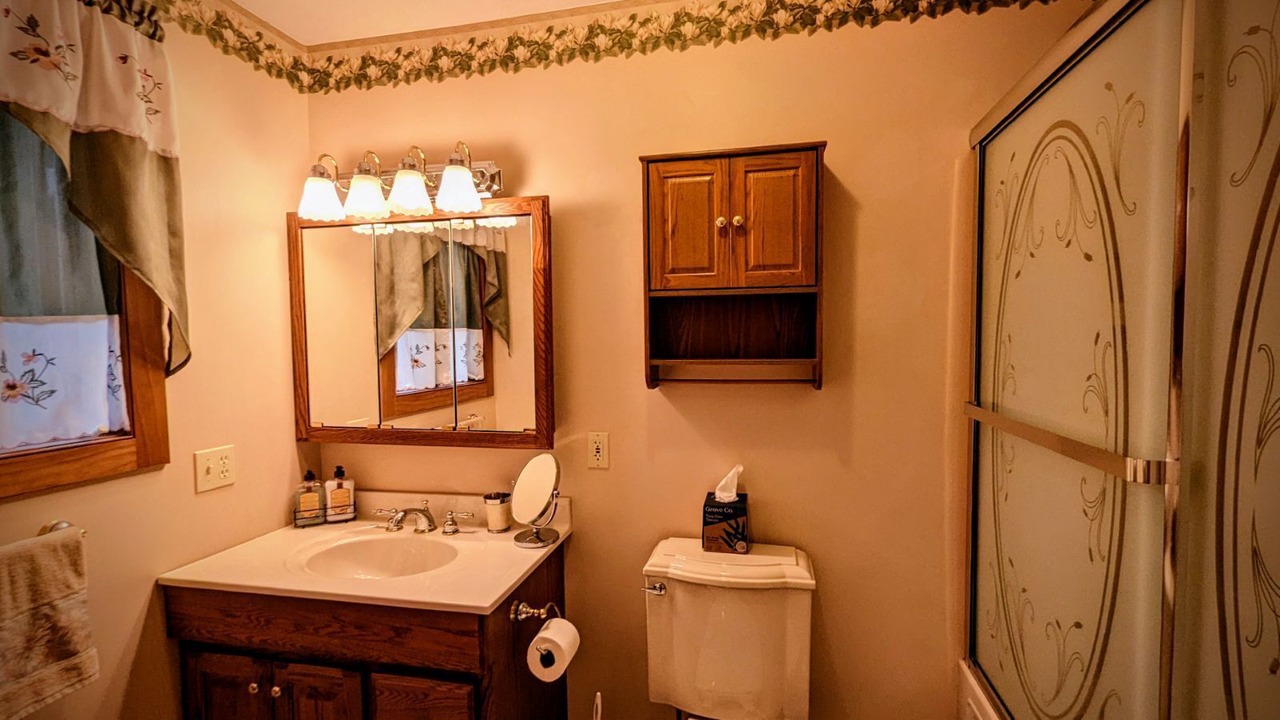 Photo of Bathroom in Brainard