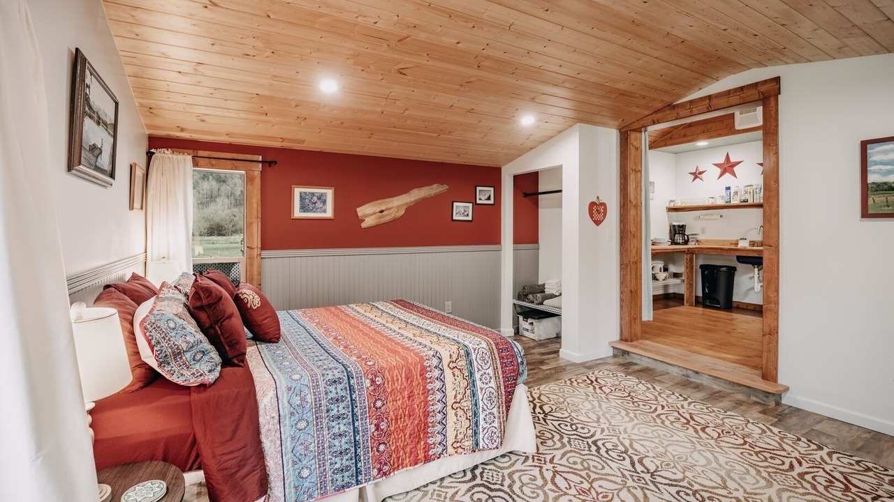 Photo of Others in Maple Falls