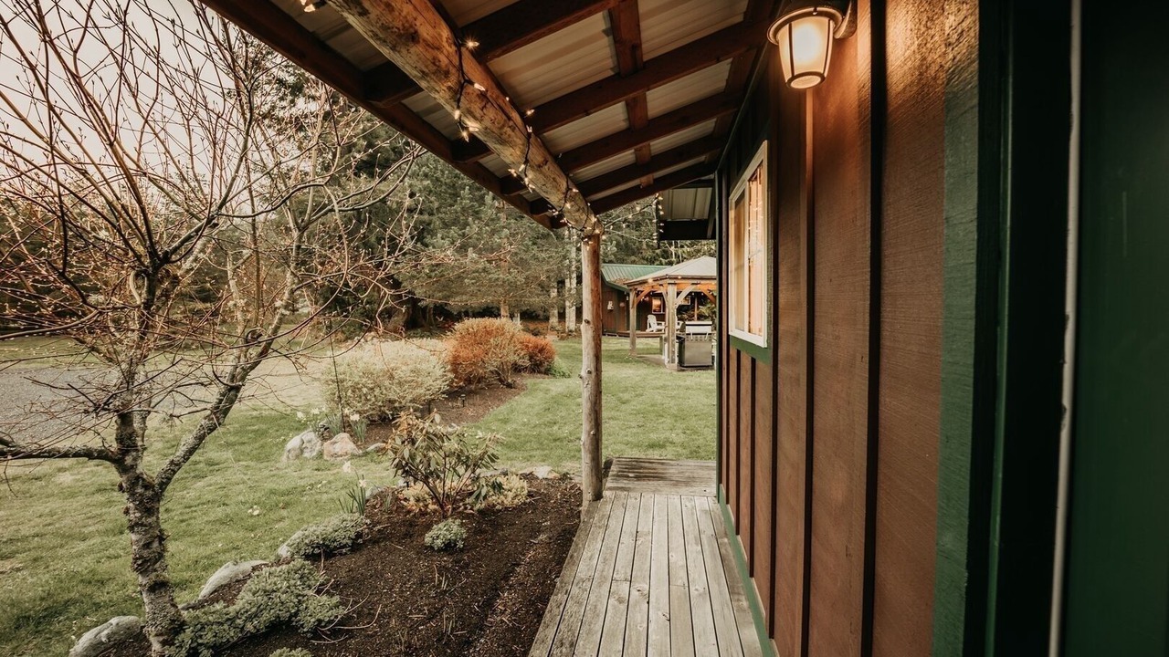 Photo of Outdoor in Maple Falls