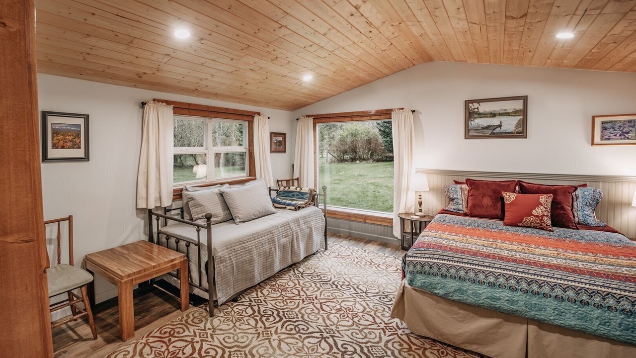 Photo of Others in Maple Falls