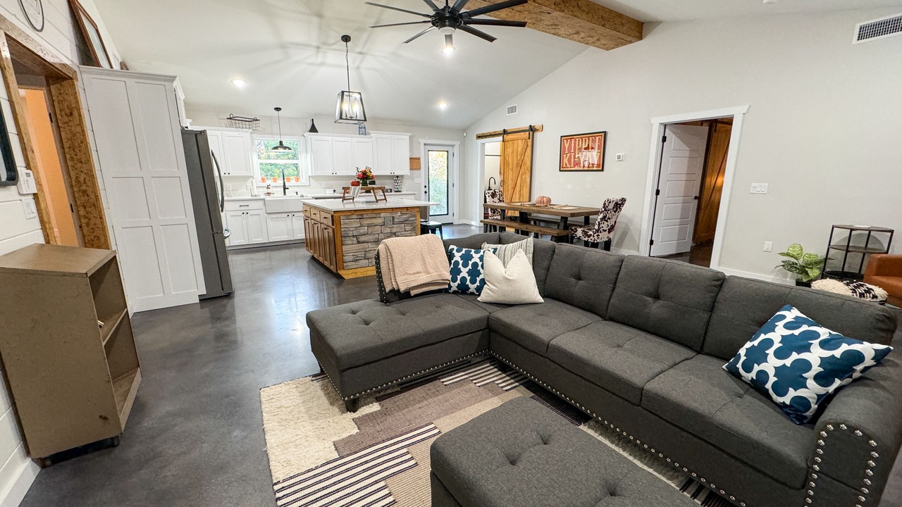 Photo of Livingroom in Atoka