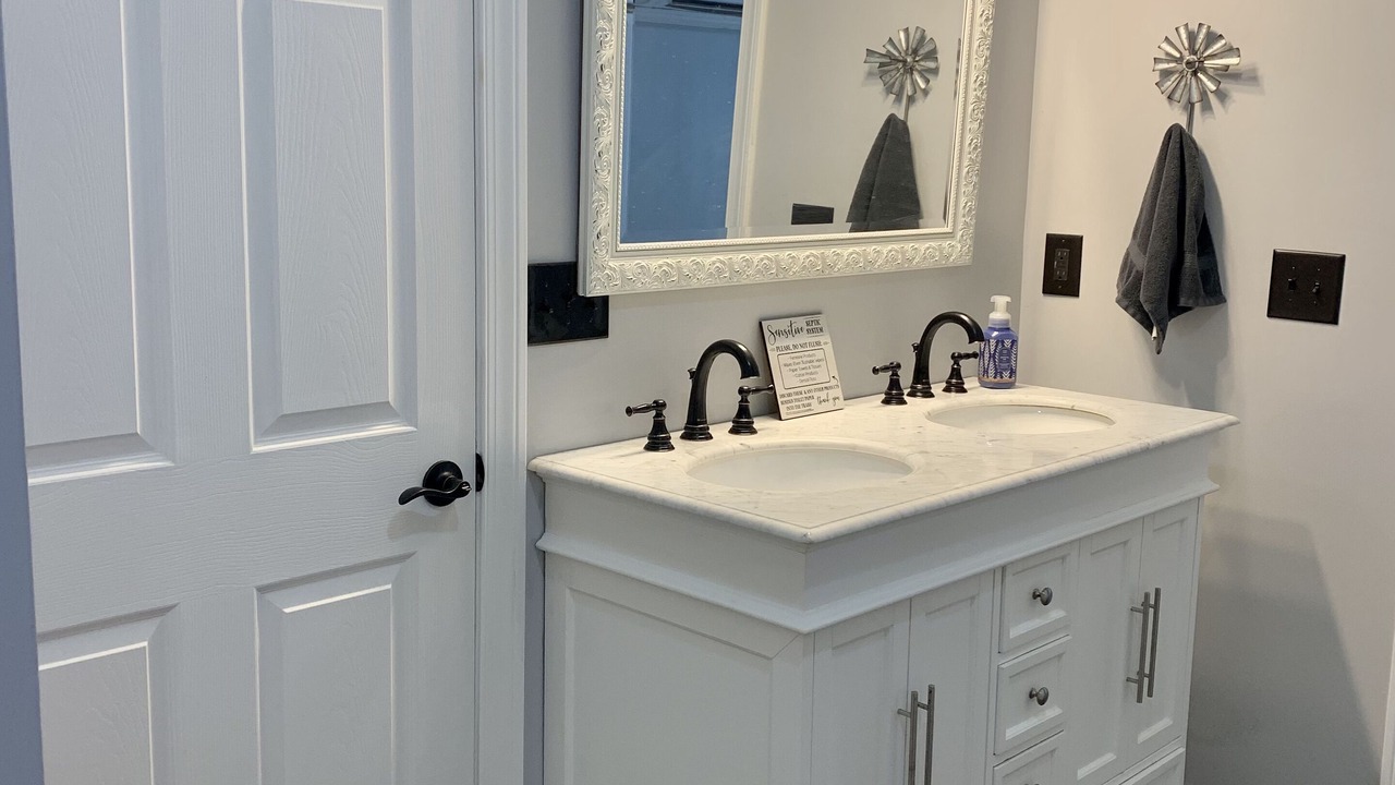 Photo of Bathroom in Griffin