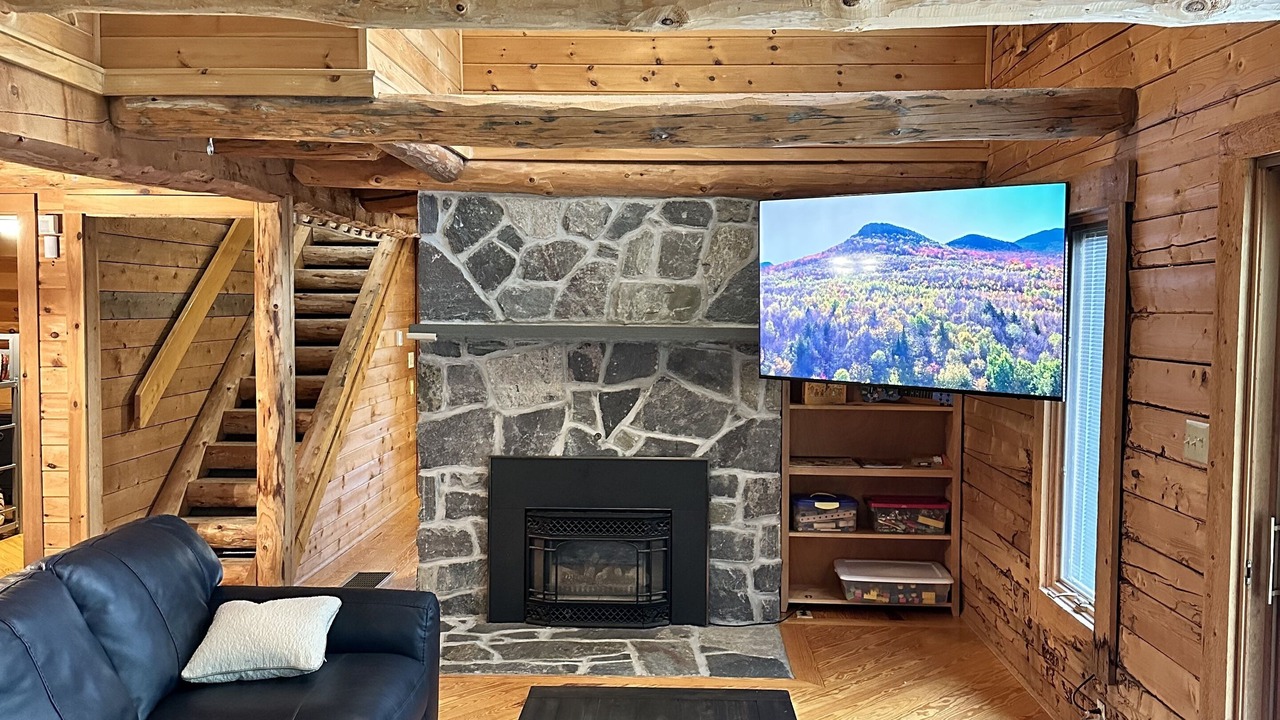 Photo of Livingroom in Thornton