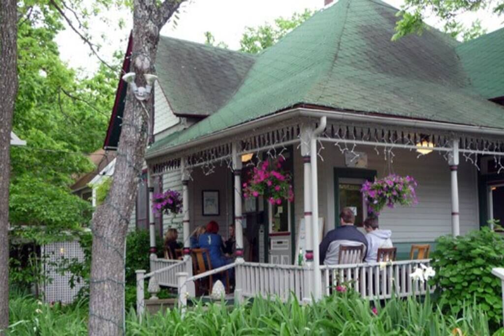 Photo of Others in Eureka Springs Historic District