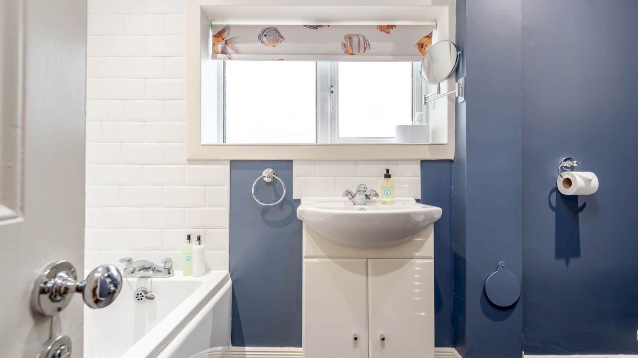 Photo of Bathroom in Earlsferry