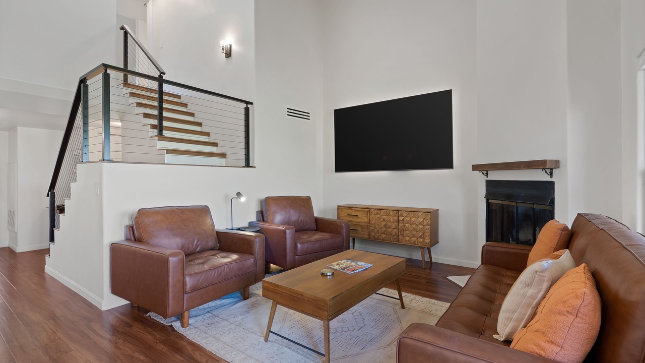 Photo of Livingroom in The Foothills