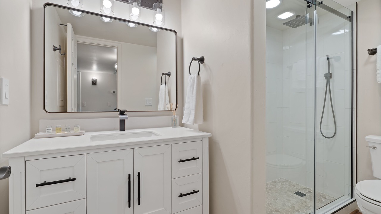 Photo of Bathroom in The Foothills