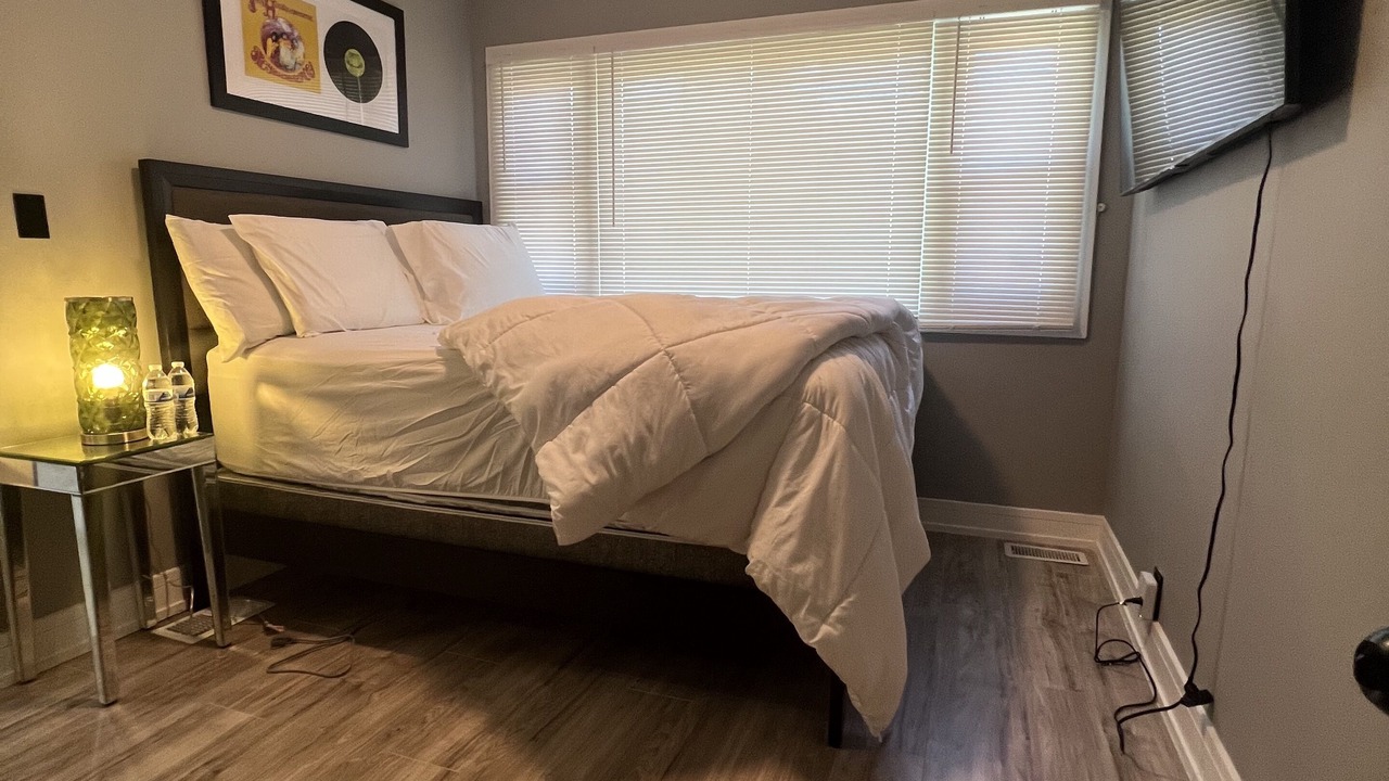 Photo of Bedroom in West Pullman