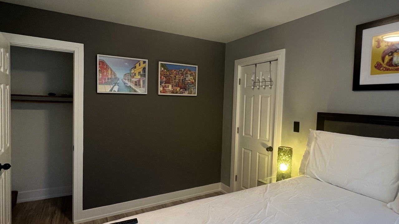 Photo of Bedroom in West Pullman