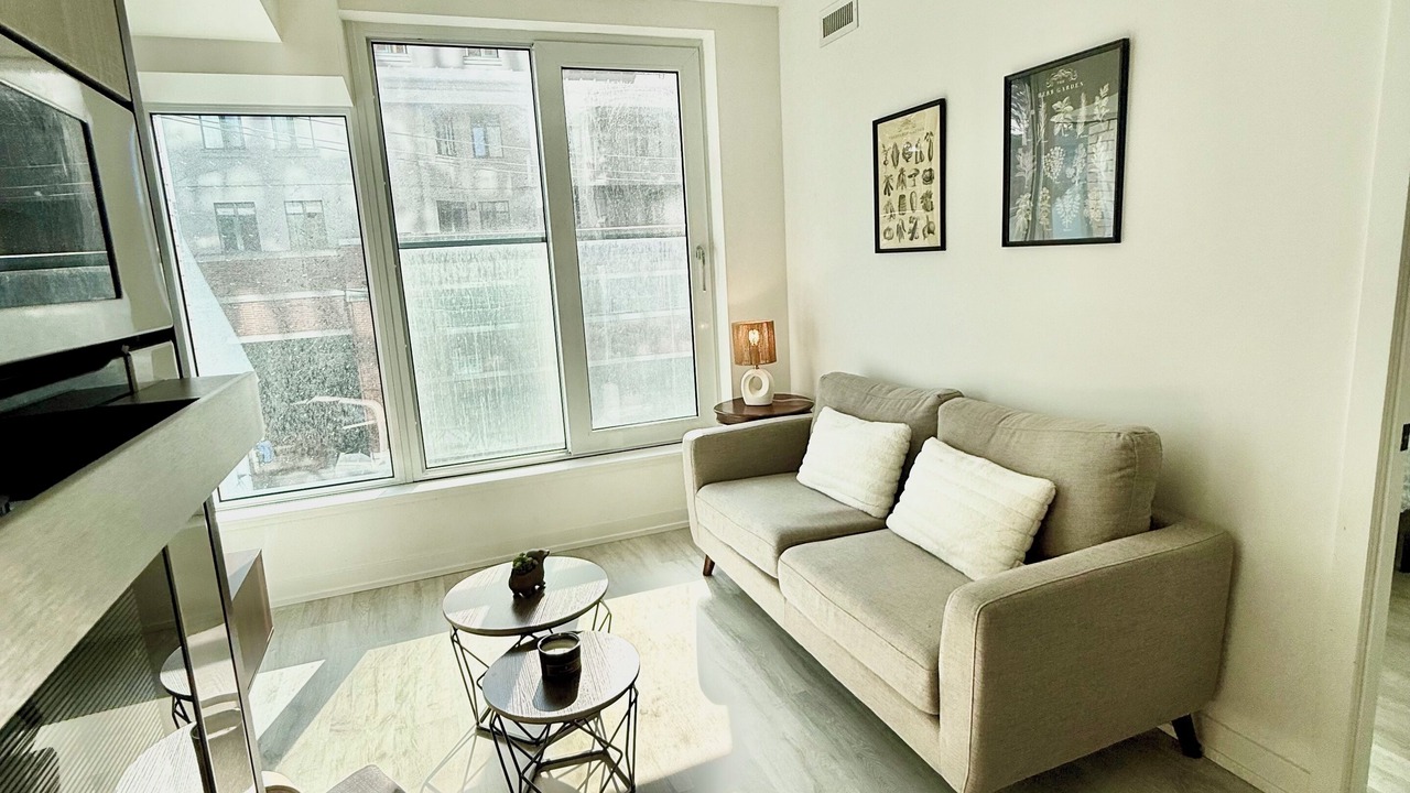 Photo of Livingroom in Alexandra Park