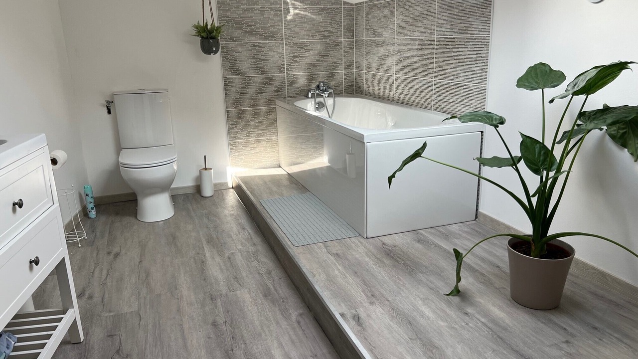 Photo of Bathroom in Authon-Ebeon