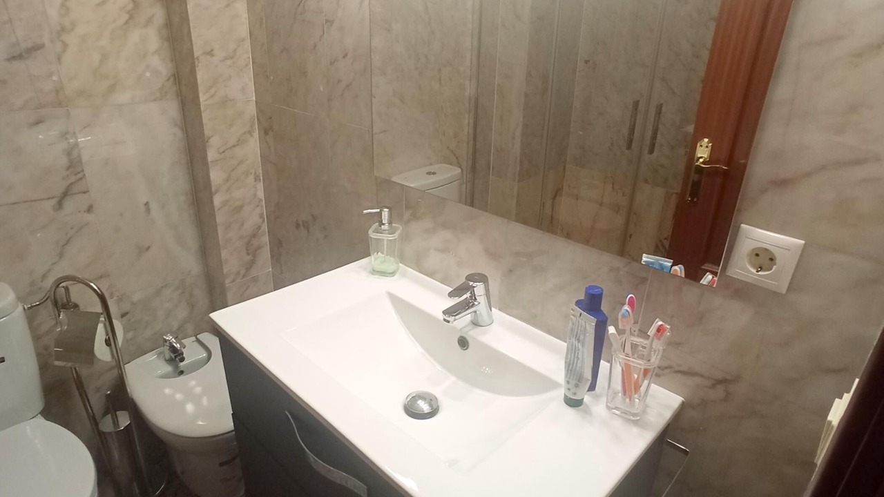 Photo of Bathroom in Cercadilla-Medina Azahara