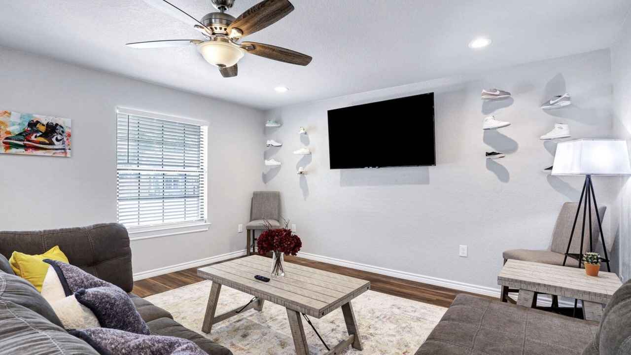 Photo of Livingroom in Eastside Promise Neighborhood