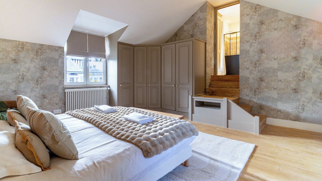 Photo of Bedroom in Deauville City Centre