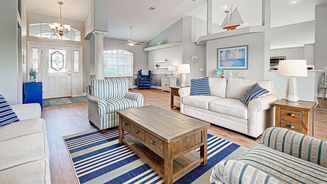 Photo of Livingroom in Broadmoor