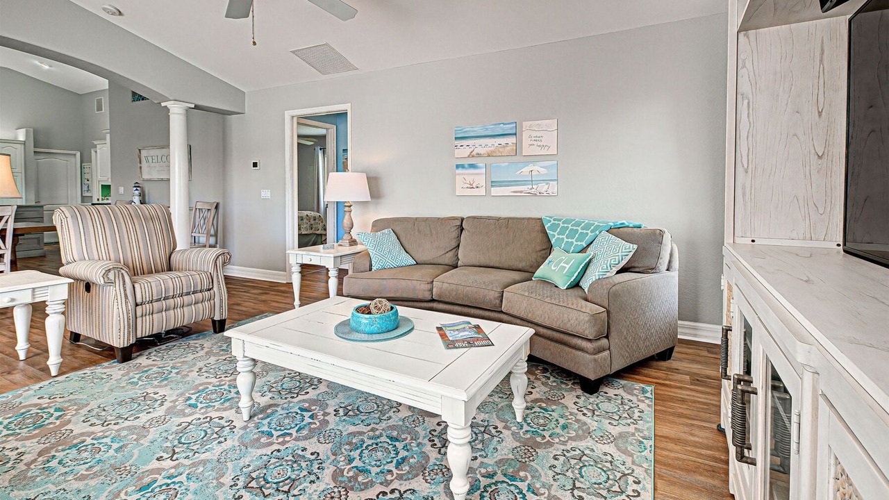 Photo of Livingroom in Broadmoor
