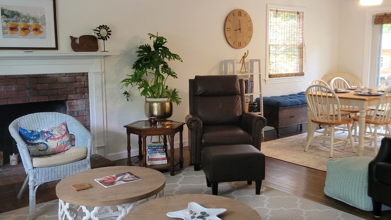 Photo of Livingroom in North Eastham