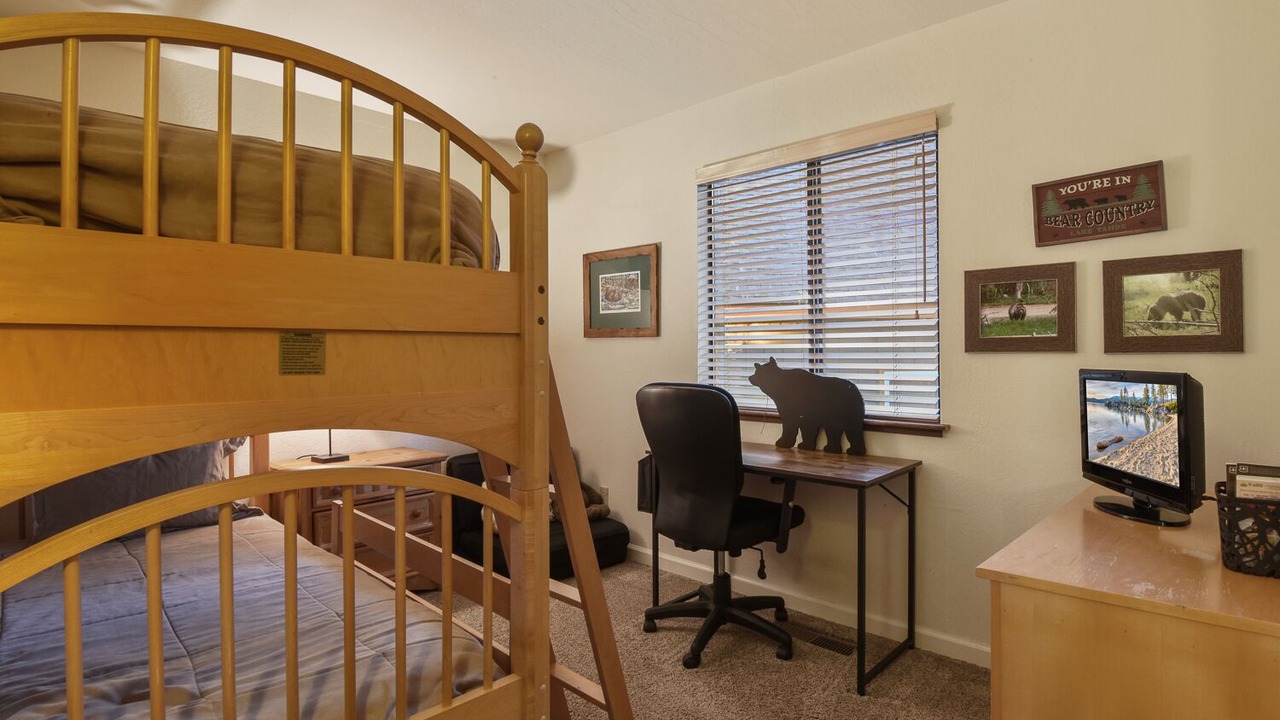 Photo of Bedroom in Carnelian Bay