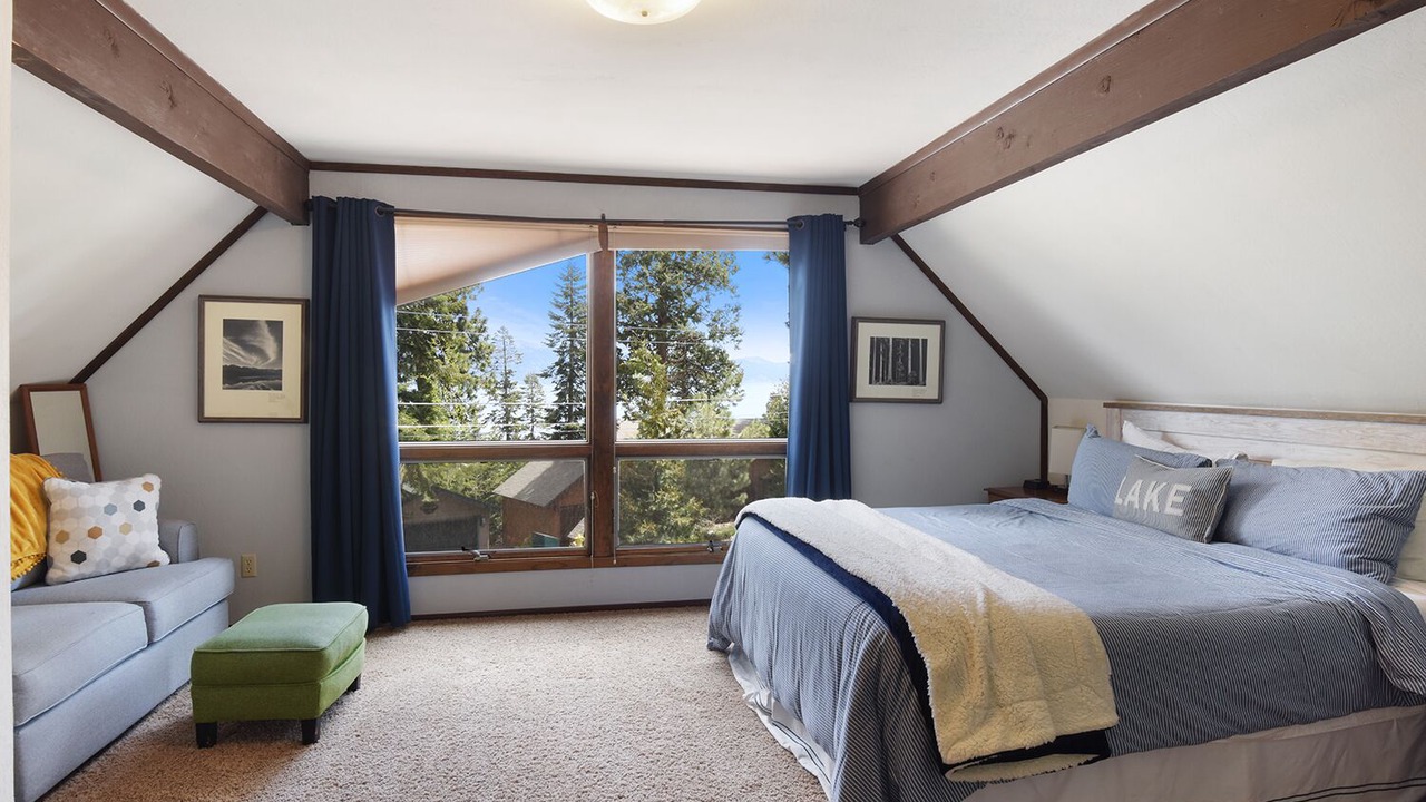Photo of Bedroom in Tahoe Vista