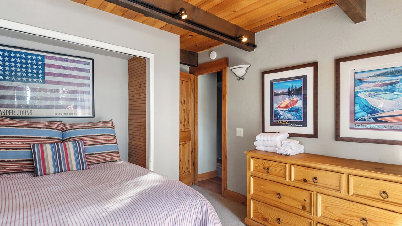Photo of Bedroom in Carnelian Bay