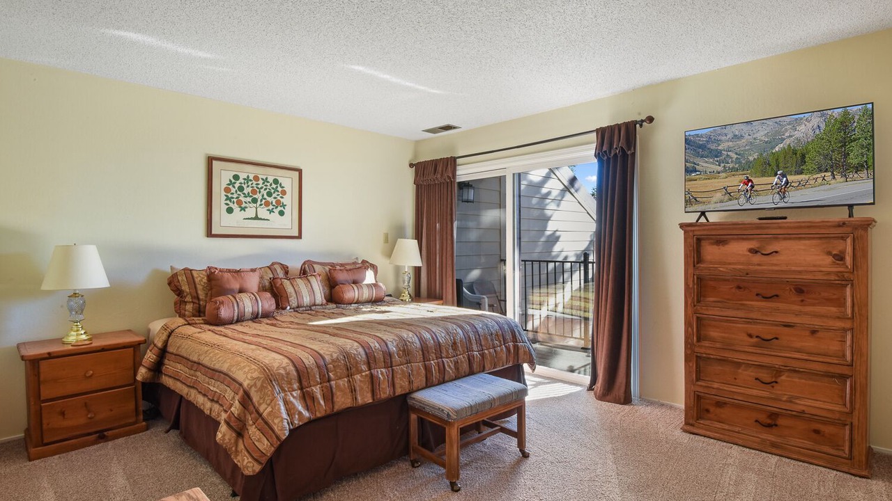 Photo of Bedroom in Carnelian Woods