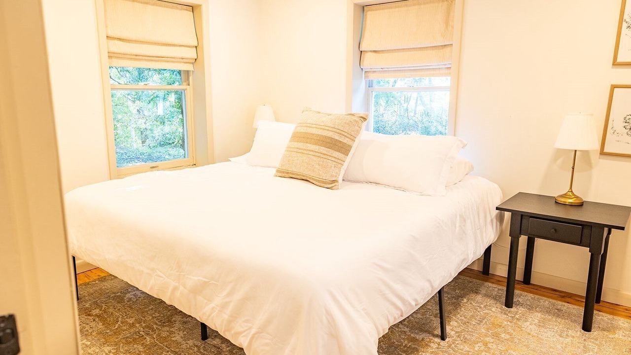 Photo of Bedroom in Ulster Park