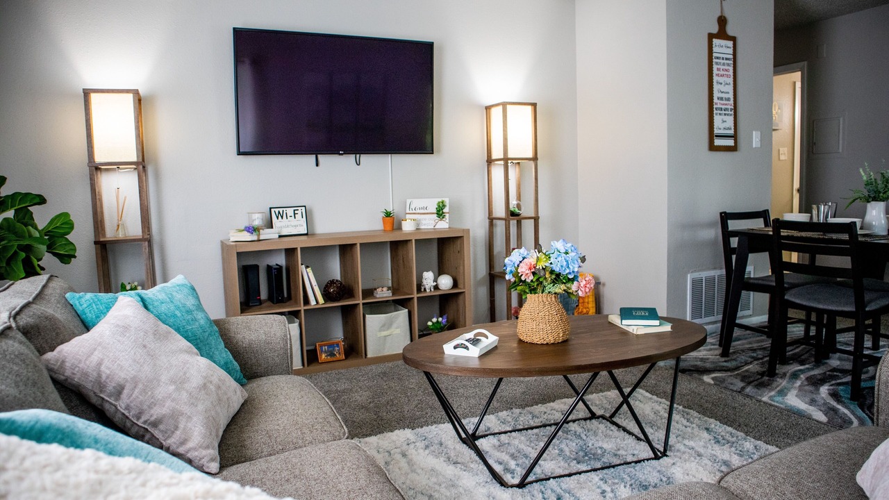 Photo of Livingroom in Mahncke Park