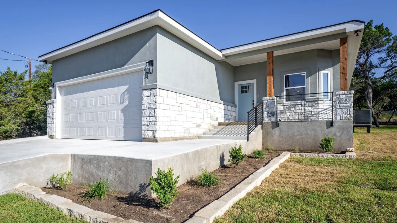 Photo of Outdoor in Spring Branch