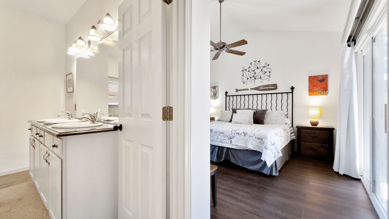 Photo of Bedroom in Camdenton