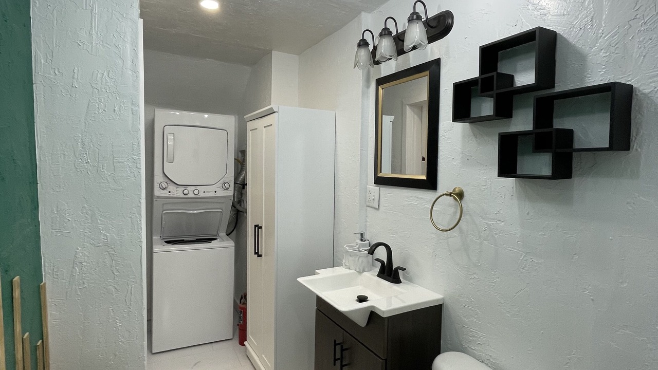 Photo of Bathroom in Antigo