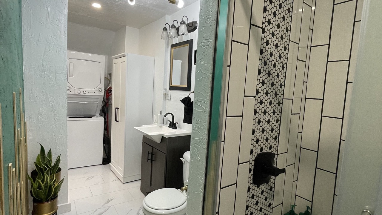 Photo of Bathroom in Antigo