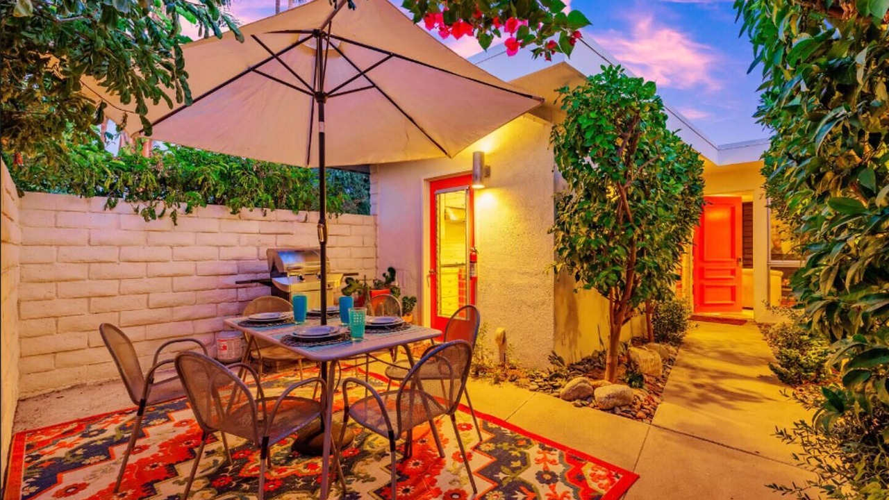 Photo of Outdoor in Uptown Design District