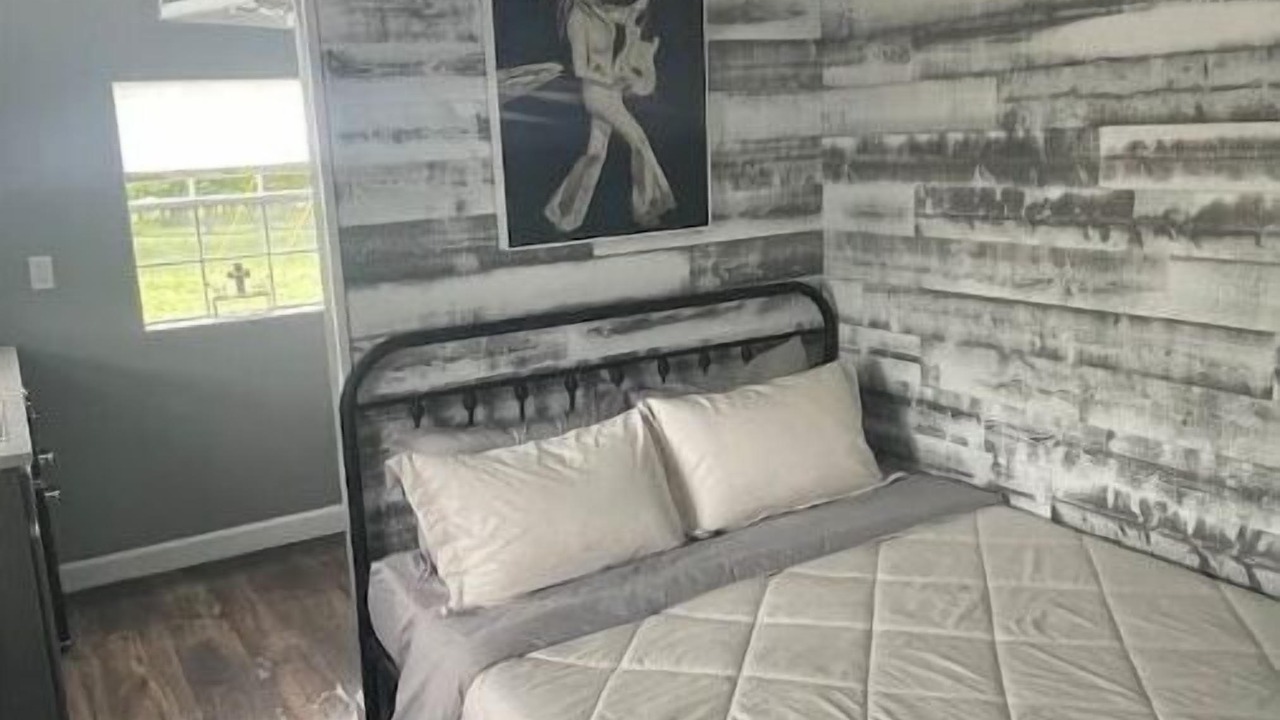 Photo of Bedroom in Murfreesboro