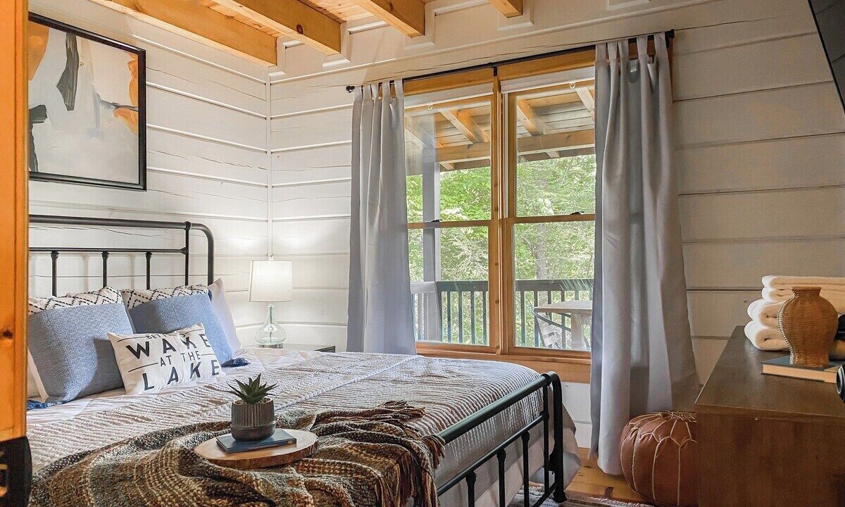 Photo of Others in Hidden Lake