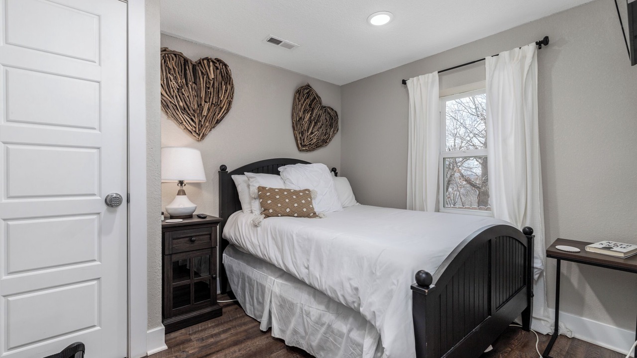 Photo of Bedroom in Waynesville