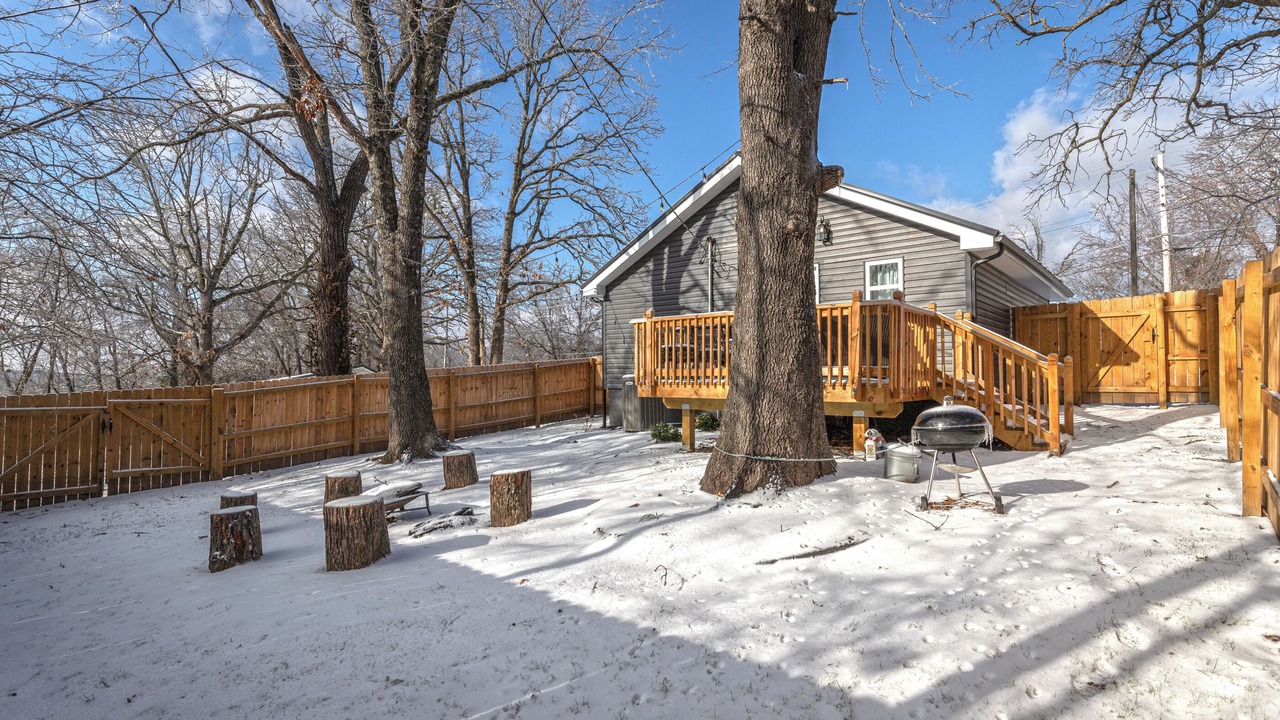 Photo of Patio Balcony in Waynesville
