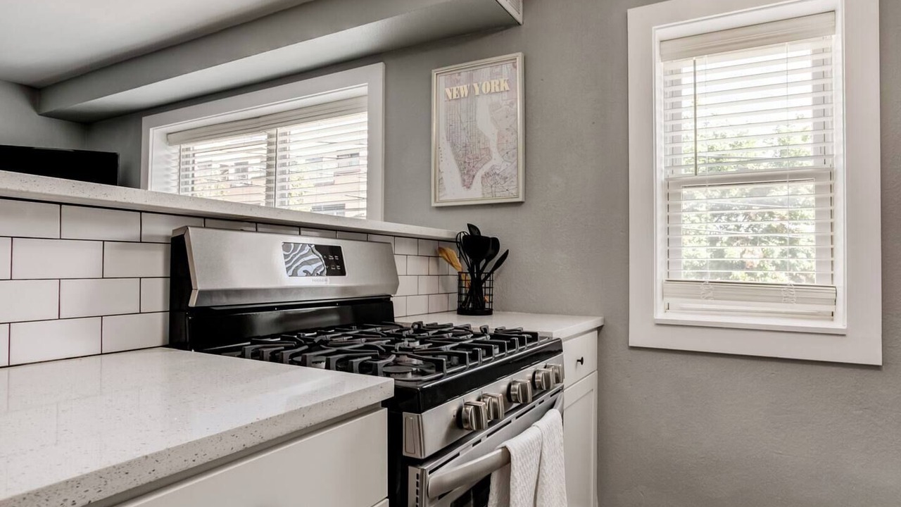 Photo of Kitchen in Country Club Plaza Area