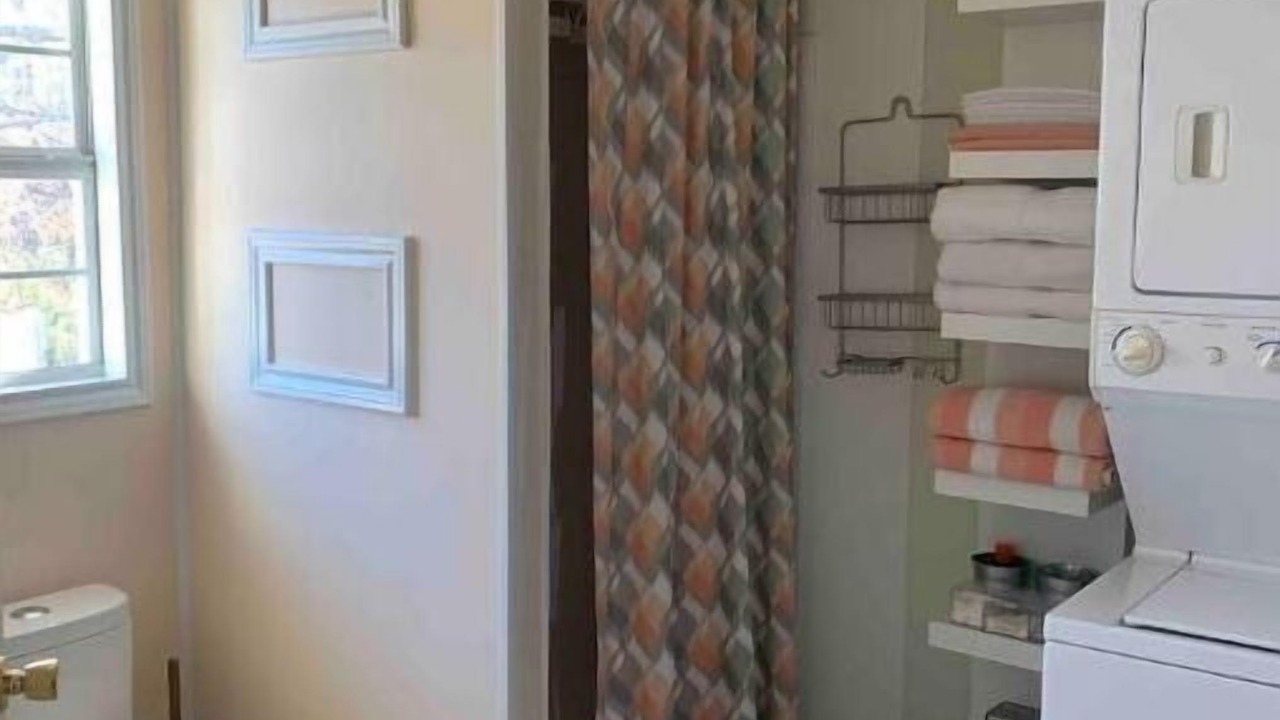 Photo of Bathroom in Shelbyville