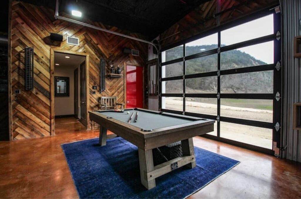 Photo of Bedroom in Vanderpool