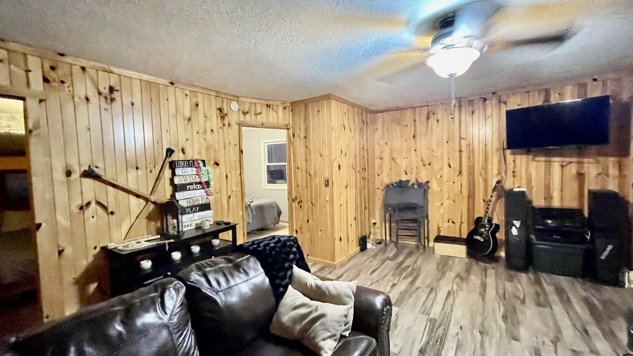 Photo of Livingroom in Turtle Lake