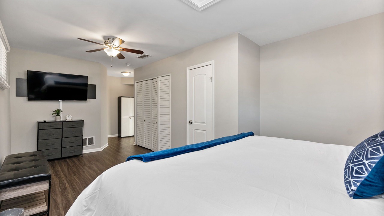 Photo of Bedroom in Oak Lawn