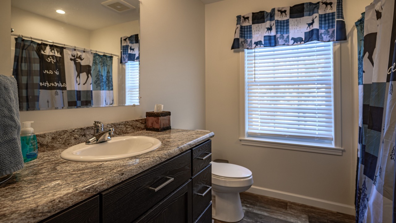 Photo of Bathroom in Town of Webb