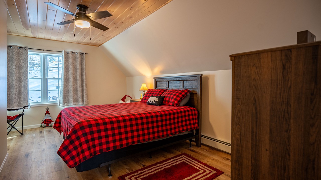 Photo of Bedroom in Town of Webb
