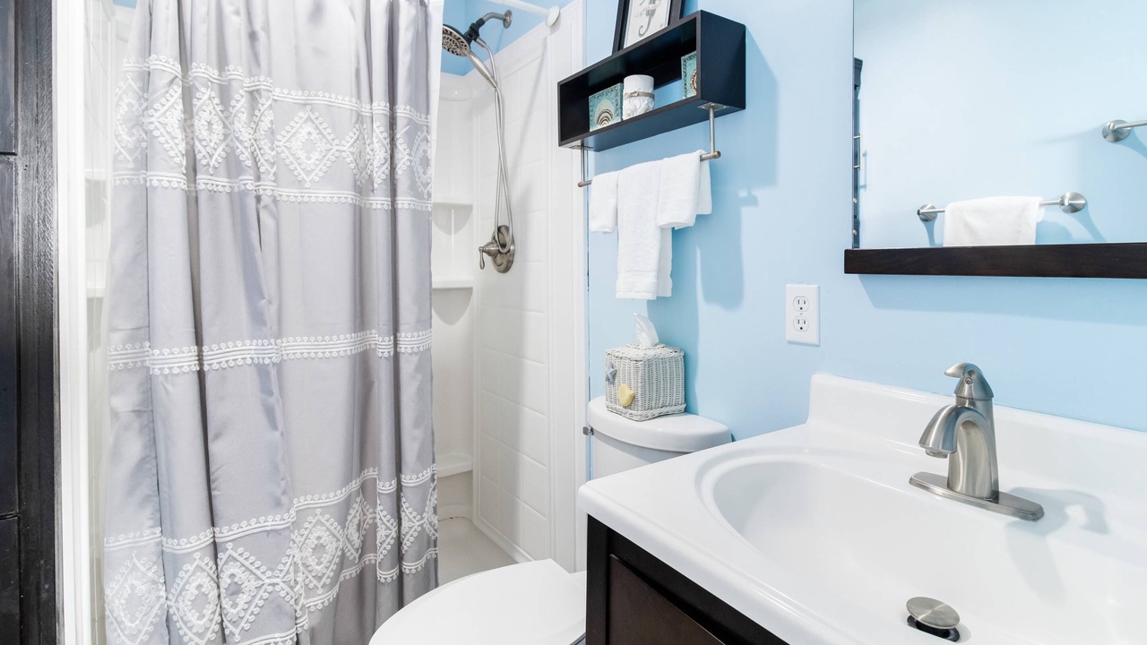 Photo of Bathroom in Caswell Beach