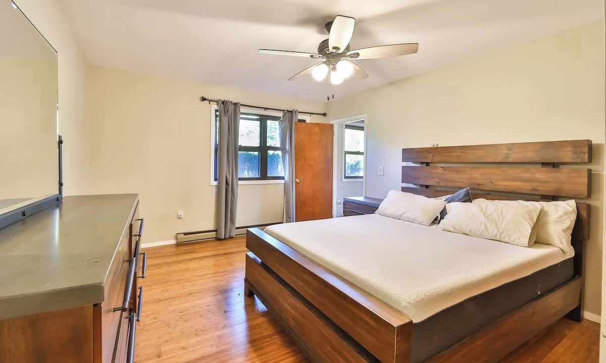 Photo of Bedroom in Jewett Center