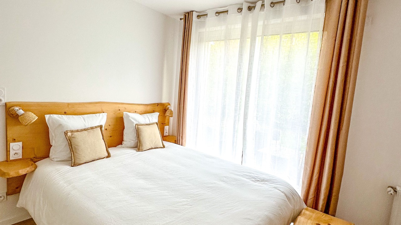 Photo of Bedroom in Criquebeuf-sur-Seine