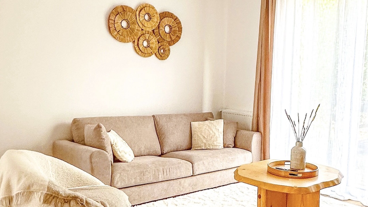 Photo of Livingroom in Criquebeuf-sur-Seine