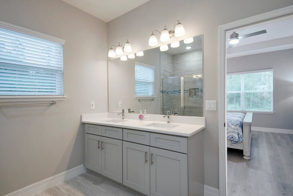 Photo of Bathroom in Citrus Springs