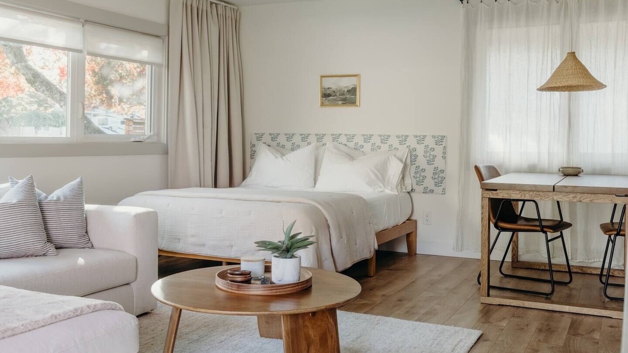 Photo of Bedroom in Silver Lake