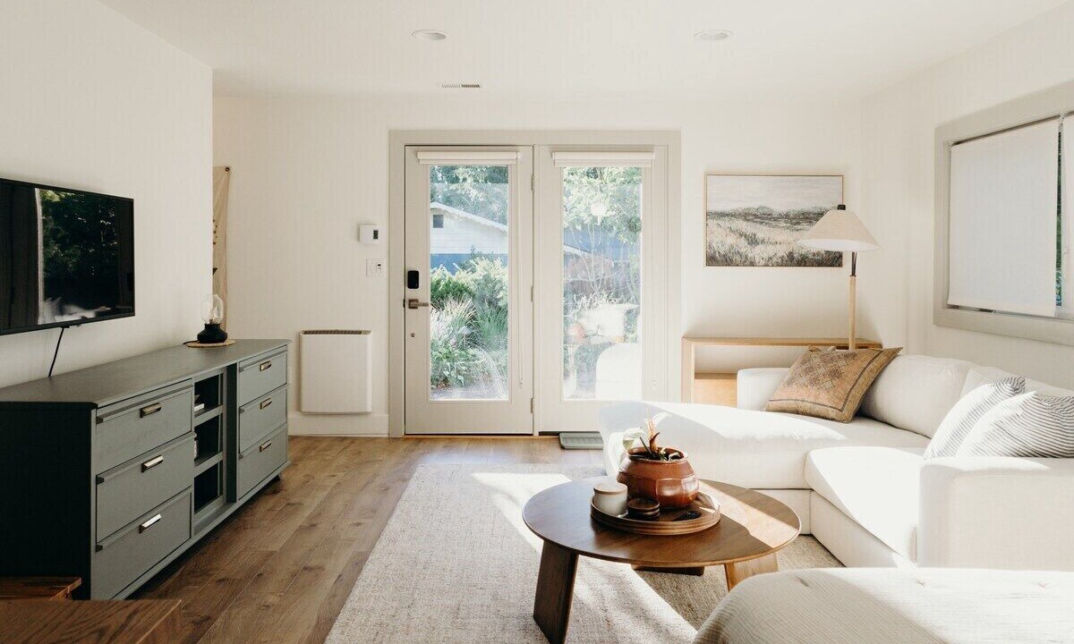 Photo of Livingroom in Silver Lake